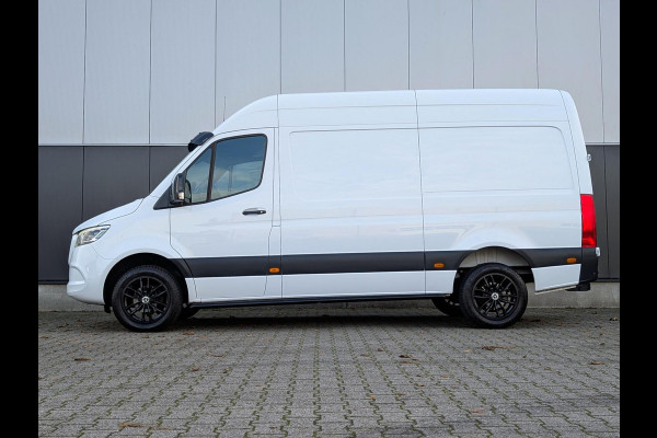 Mercedes-Benz Sprinter 319 190PK AUTOMAAT LED 3500KG TREKHAAK L2H2 CLIMATE CRUISE M-BUX
