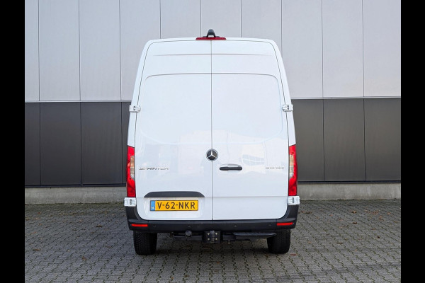 Mercedes-Benz Sprinter 319 190PK AUTOMAAT LED 3500KG TREKHAAK L2H2 CLIMATE CRUISE M-BUX