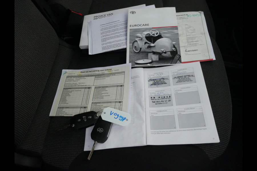 Toyota PROACE CITY 1.2 Turbo 130PK, Airco, Benzine, Automaat