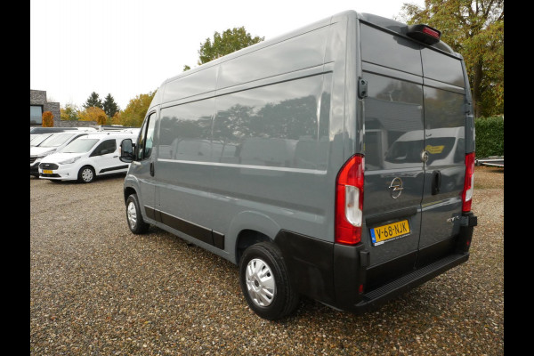 Opel Movano 2.2D 120PK, L2H2, Airco