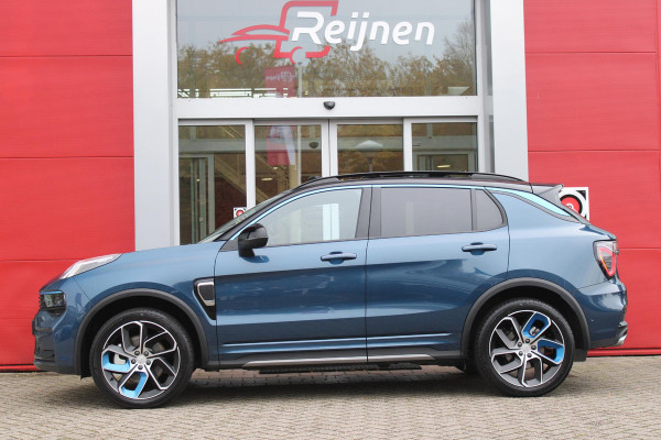Lynk & Co 01 1.5 261PK PHEV | PANORAMA SCHUIF / KANTELDAK | INFINTY AUDIO | DODEHOEK DETECTIE | NAVIGATIE | DASHBOARD CAMERA | ELEKTRISCHE STOELVERSTELLING MET GEHEUGEN FUNCTIE | DAB+ RADIO | DRAADLOZE APPLE CARPLAY/ANDROID AUTO | DRAADLOZE TELEFOONLADER | ELEKTRISCH BEDIENBARE ACHTERKLEP | STOEL VERWARMING | 360° CAMERA | DODEHOEK DETECTIE | ZWARTE HEMEL BEKLEDING | KEYLESS ENTRY/START | 20" LICHTMETALEN VELGEN |
