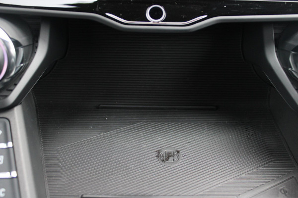 Lynk & Co 01 1.5 261PK PHEV | PANORAMA SCHUIF / KANTELDAK | INFINTY AUDIO | DODEHOEK DETECTIE | NAVIGATIE | DASHBOARD CAMERA | ELEKTRISCHE STOELVERSTELLING MET GEHEUGEN FUNCTIE | DAB+ RADIO | DRAADLOZE APPLE CARPLAY/ANDROID AUTO | DRAADLOZE TELEFOONLADER | ELEKTRISCH BEDIENBARE ACHTERKLEP | STOEL VERWARMING | 360° CAMERA | DODEHOEK DETECTIE | ZWARTE HEMEL BEKLEDING | KEYLESS ENTRY/START | 20" LICHTMETALEN VELGEN |