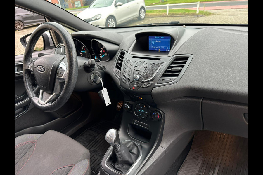 Ford Fiesta 1.0 EcoBoost ST Line Cruise Controle! Nap! 5 Deurs! Apk!