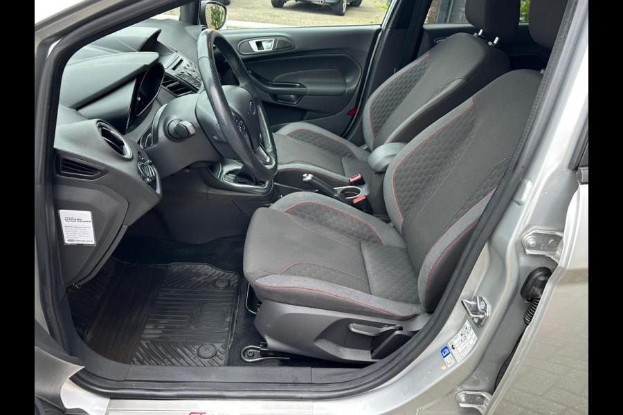 Ford Fiesta 1.0 EcoBoost ST Line Cruise Controle! Nap! 5 Deurs! Apk!