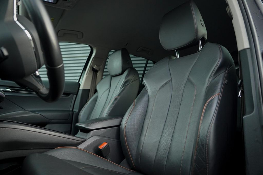 Škoda ENYAQ iV 80 / Comfort Pack / Leder / 21'' / Warmtepomp / Adaptive Cruise / Incl BTW