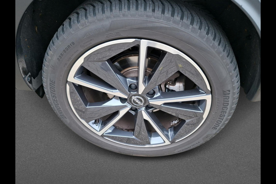 Nissan QASHQAI 1.3 MHEV Xtronic Tekna