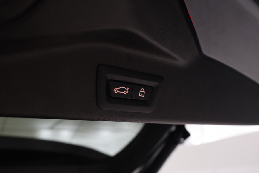 BMW X5 xDrive45e High Executive Volleder, Head up, Automaat, BOMVOL!