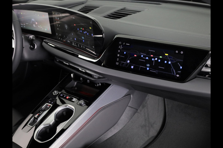 Audi A6 Avant S edition Competition e-hybrid 270 kW / 367 PK | Luchtvering | MMI experience pro | Tech plus | Panoramadak |