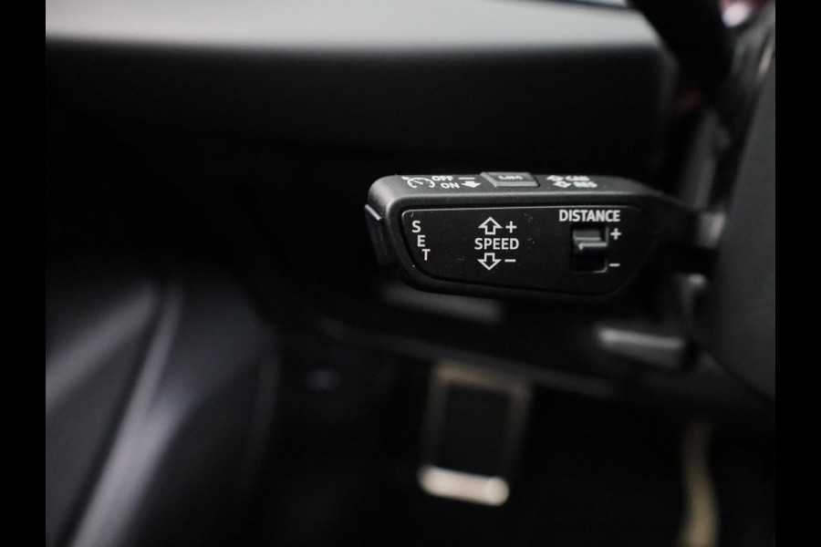 Audi A6 Avant S edition Competition e-hybrid 270 kW / 367 PK | Luchtvering | MMI experience pro | Tech plus | Panoramadak |
