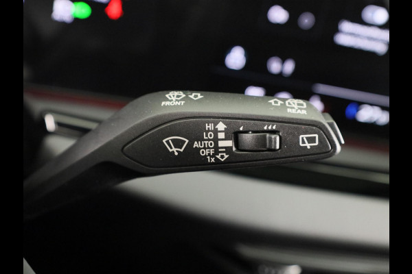 Audi A6 Avant S edition Competition e-hybrid 270 kW / 367 PK | Luchtvering | MMI experience pro | Tech plus | Panoramadak |