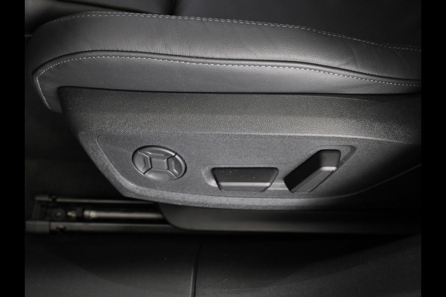 Audi A6 Avant S edition Competition e-hybrid 270 kW / 367 PK | Luchtvering | MMI experience pro | Tech plus | Panoramadak |