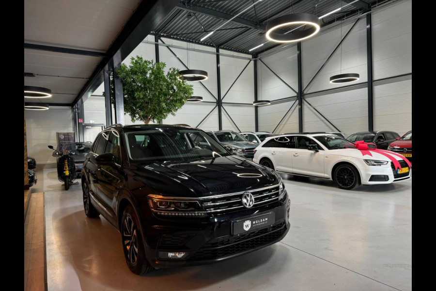 Volkswagen Tiguan 1.5 TSI ACT IQ-Drive Garantie Trekhaak Xenon Carplay ACC Clima Navi Led Dab Front Ass Rijklaar