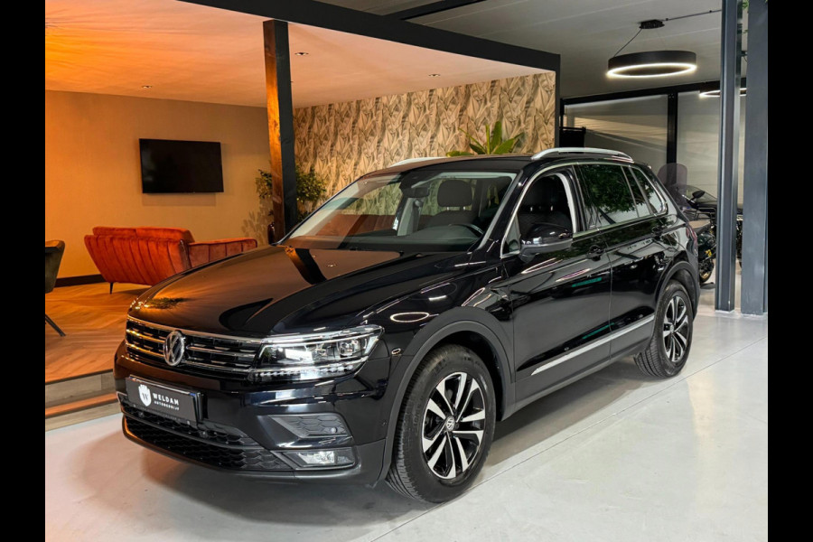 Volkswagen Tiguan 1.5 TSI ACT IQ-Drive Garantie Trekhaak Xenon Carplay ACC Clima Navi Led Dab Front Ass Rijklaar