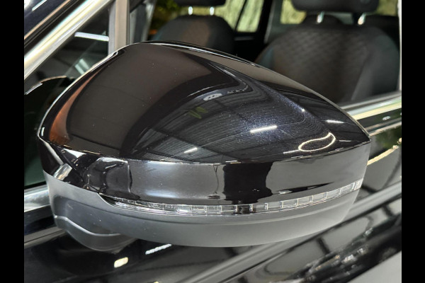 Volkswagen Tiguan 1.5 TSI ACT IQ-Drive Garantie Trekhaak Xenon Carplay ACC Clima Navi Led Dab Front Ass Rijklaar