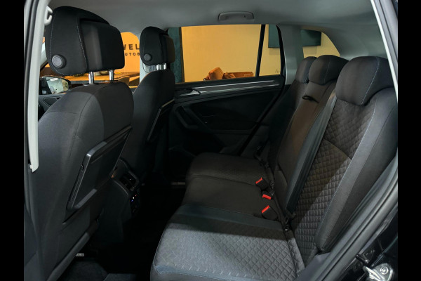 Volkswagen Tiguan 1.5 TSI ACT IQ-Drive Garantie Trekhaak Xenon Carplay ACC Clima Navi Led Dab Front Ass Rijklaar