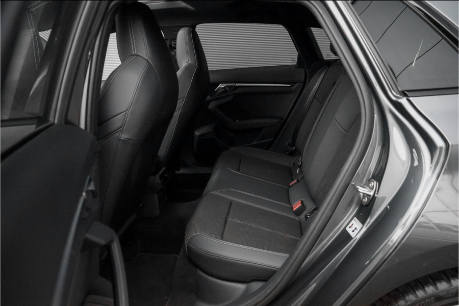 Audi A3 Sportback 30 TFSI S Edition Pano ACC Zwart Optiek Trekhaak