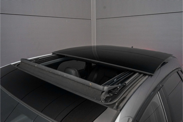 Audi A3 Sportback 30 TFSI S Edition Pano ACC Zwart Optiek Trekhaak