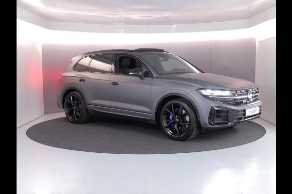 Volkswagen Touareg 3.0 TSi eHybrid 4MOTION R Edition 462PK PHEV| DYNAUDIO | Lederpakket "Puglia" |Luchtvering 22 Inch LM | Trekhaak incl Assistent |