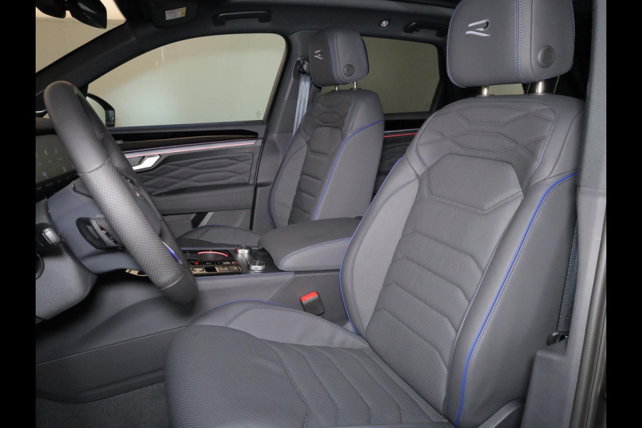 Volkswagen Touareg 3.0 TSi eHybrid 4MOTION R Edition 462PK PHEV| DYNAUDIO | Lederpakket "Puglia" |Luchtvering 22 Inch LM | Trekhaak incl Assistent |