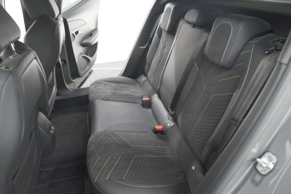 Peugeot 2008 PureTech 130 EAT8 GT | 360 Camera | Stoelmassage | Adaptieve Cruise Control | Dodehoekdetectie