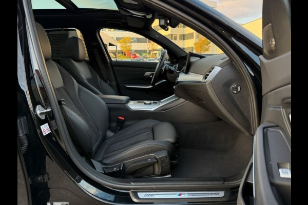 BMW 3 Serie Touring 320d xDrive M-SPORT ** LED, NAVI+, HALF-LEDER, PANO, H&K, HuD, TREKH, 19-inch LMV ** 1e EIG - UNFALLFREI ** ** INFORMEER OOK NAAR ONZE AANTREKKELIJKE FINANCIAL-LEASE TARIEVEN **
