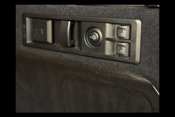 BMW 3 Serie Touring 320d xDrive M-SPORT ** LED, NAVI+, HALF-LEDER, PANO, H&K, HuD, TREKH, 19-inch LMV ** 1e EIG - UNFALLFREI ** ** INFORMEER OOK NAAR ONZE AANTREKKELIJKE FINANCIAL-LEASE TARIEVEN **