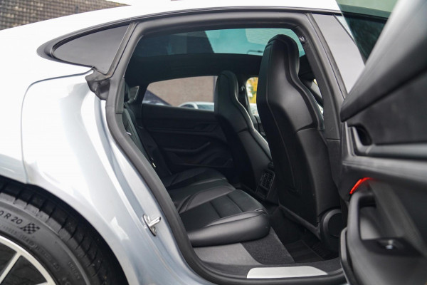 Porsche Taycan 4S 79 kWh | Panorama sunroof | 360 camera | Luchtvering | Innodrive | Dealer onderhouden | Luxe Leder | SPORT | LED