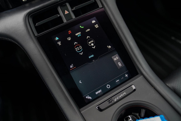 Porsche Taycan 4S 79 kWh | Panorama sunroof | 360 camera | Luchtvering | Innodrive | Dealer onderhouden | Luxe Leder | SPORT | LED