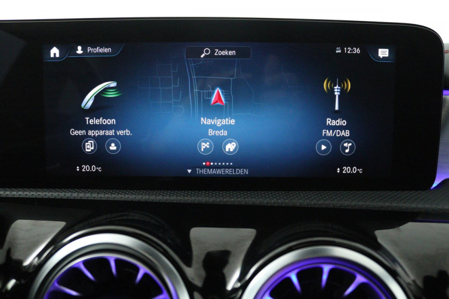 Mercedes-Benz CLA-Klasse Shooting Brake 180 AMG Night Upgrade (PANORAMADAK, SFEERVERLICHTING, STOELVERWARMING, 1e EIGENAAR)