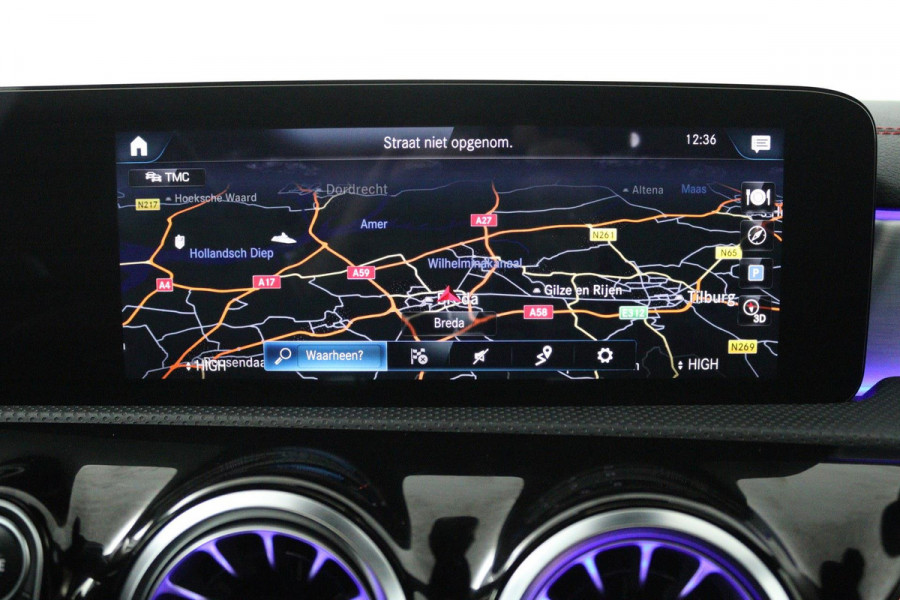 Mercedes-Benz CLA-Klasse Shooting Brake 180 AMG Night Upgrade (PANORAMADAK, SFEERVERLICHTING, STOELVERWARMING, 1e EIGENAAR)