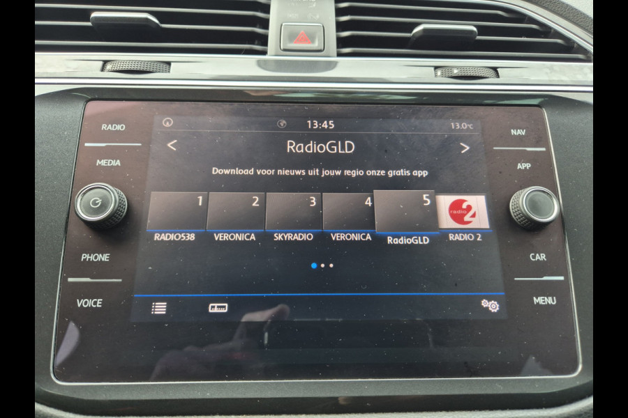 Volkswagen Tiguan 1.5 TSI ACT Comfortline Business,automaat,Elec.trekhaak,Navigatie,stoelverwarming,parkeersensoren,