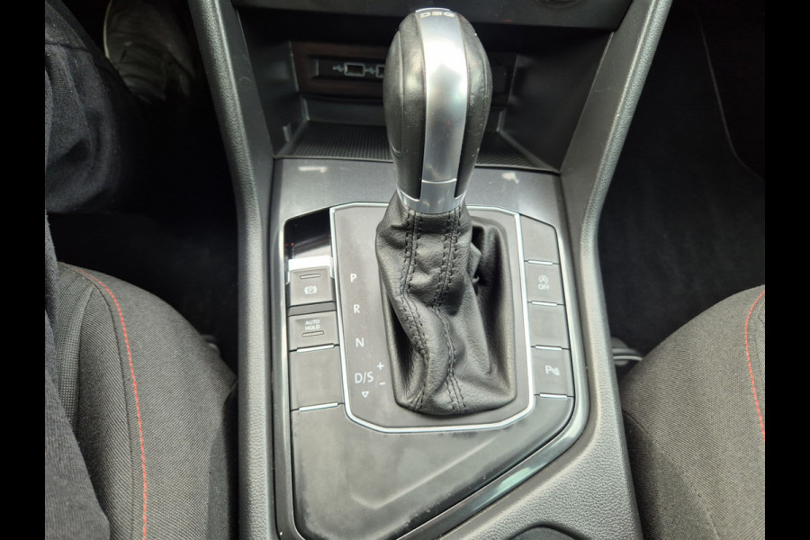Volkswagen Tiguan 1.5 TSI ACT Comfortline Business,automaat,Elec.trekhaak,Navigatie,stoelverwarming,parkeersensoren,