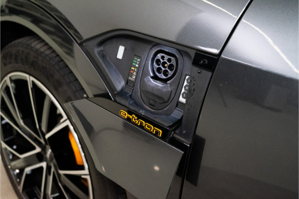 Audi e-tron 55 Quattro S Edition 95 kWh 408PK | NL AUTO+NAP | 1e Eigenaar | Pano | Sfeer | B&O | Garantie GERESERVEERD