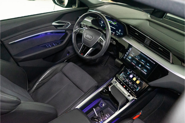 Audi e-tron 55 Quattro S Edition 95 kWh 408PK | NL AUTO+NAP | 1e Eigenaar | Pano | Sfeer | B&O | Garantie GERESERVEERD