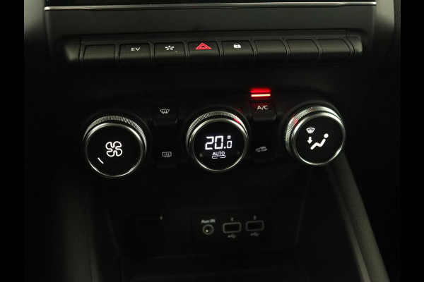 Renault Captur 1.6 E-Tech full hybrid 145 evolution | Camera | Carplay | keyless | Full LED | Cruise control | Navigatie | LMV 18 inch | PHEV | Plug in