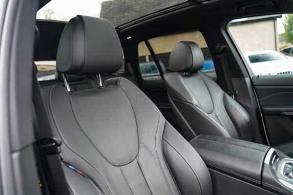 BMW X5 XDrive40i High Executive | HuD | Panorama | Luxe Leder | Camera | BMW LED | Sfeerverlichting | Stoelverwarming | Smart Key