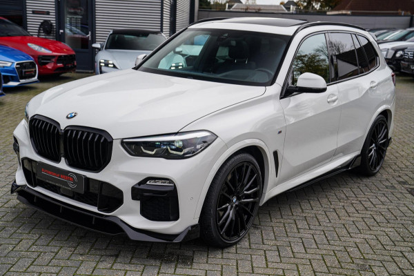 BMW X5 XDrive40i High Executive | HuD | Panorama | Luxe Leder | Camera | BMW LED | Sfeerverlichting | Stoelverwarming | Smart Key