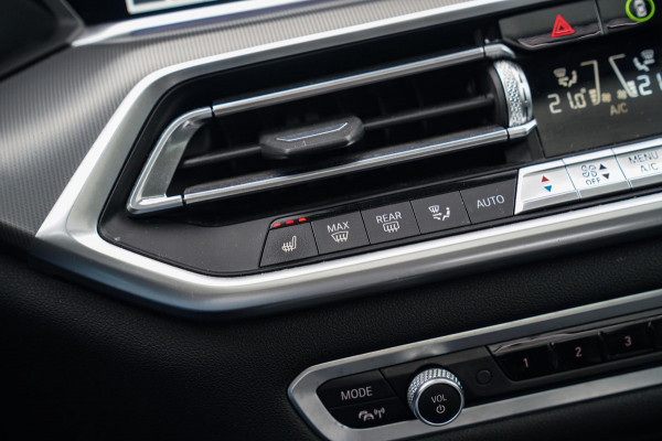 BMW X5 XDrive40i High Executive | HuD | Panorama | Luxe Leder | Camera | BMW LED | Sfeerverlichting | Stoelverwarming | Smart Key