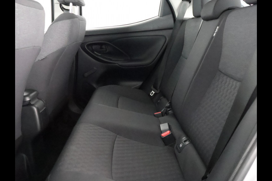 Toyota Yaris 1.5 Hybrid Active | Apple Carplay & AndroidAUTO | Adaptive cruise control | Camera | Garantie tot 10-2031