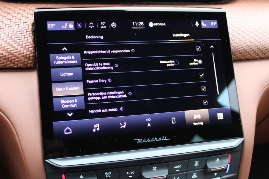 Maserati Quattroporte 3.0 S Q4 GranLusso | Leder | Adaptieve cruise | Bowers & Wilkins | Softclose Actieweken 1 t/m 15 november!