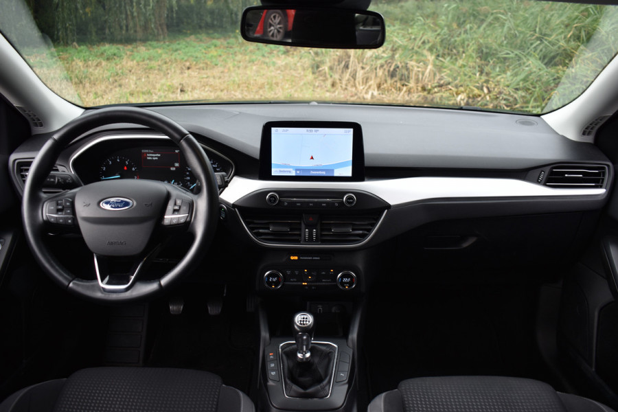 Ford FOCUS Wagon 1.0 ECOBOOST BUSINESS CAMERA/NAVI/CRUISE