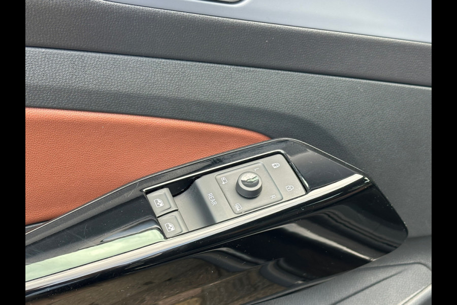 Volkswagen ID.4 First 77 kWh Adaptive / Camera