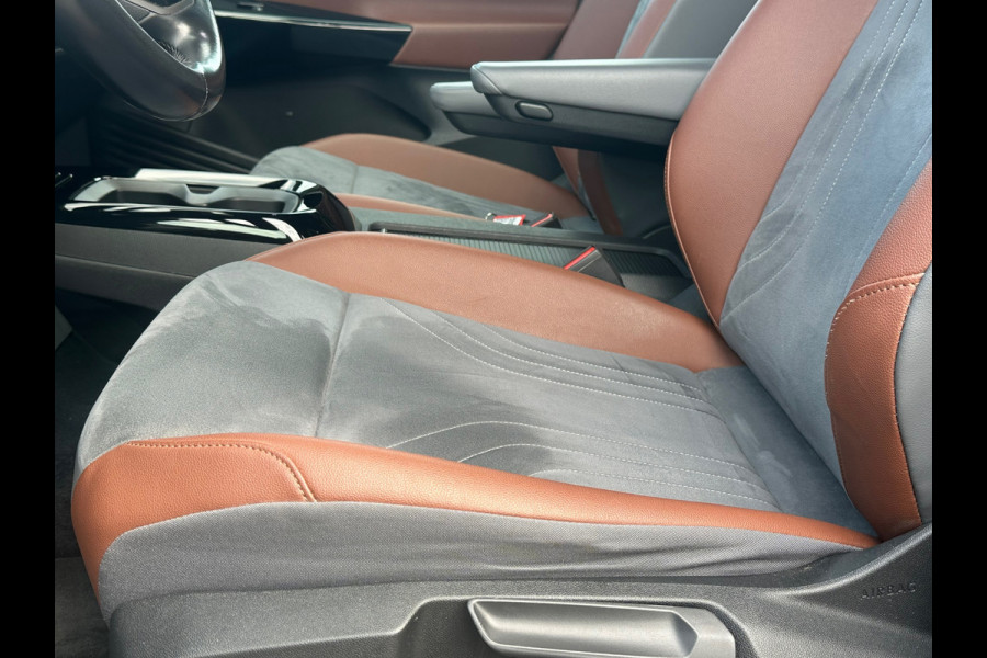 Volkswagen ID.4 First 77 kWh Adaptive / Camera