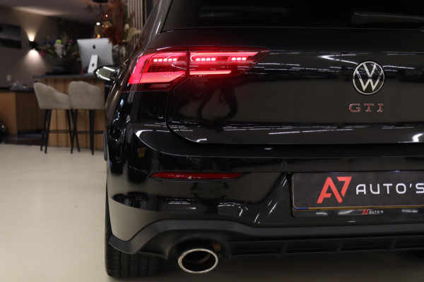 Volkswagen Golf 2.0 TSI GTI CLUBSPORT PANO/HUD/H&K/IQ/NAVI/CAM