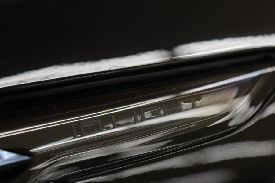 Volkswagen Golf 2.0 TSI GTI CLUBSPORT PANO/HUD/H&K/IQ/NAVI/CAM