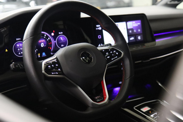 Volkswagen Golf 2.0 TSI GTI CLUBSPORT PANO/HUD/H&K/IQ/NAVI/CAM