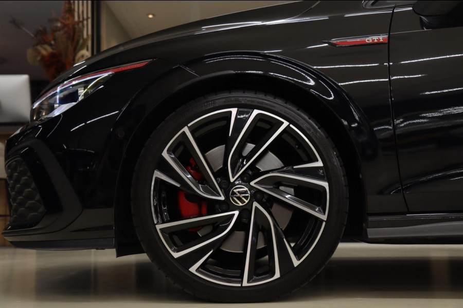 Volkswagen Golf 2.0 TSI GTI PANO/CARPLAY/IQ/KEYLESS/H&K/SFEERV/VOL!