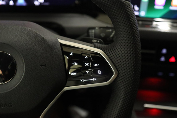 Volkswagen Golf 2.0 TSI GTI PANO/CARPLAY/IQ/KEYLESS/H&K/SFEERV/VOL!