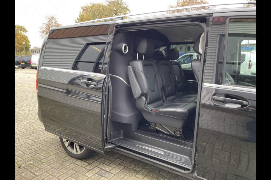 Mercedes-Benz V-Klasse 250d 190pk automaat Lang L2H1 DC 5 persoons Avantgarde / vaste prijs rijklaar € 39.950 marge / lease vanaf € 652 / zwart leer / electrische schuifdeuren / zwart metallic / burmester