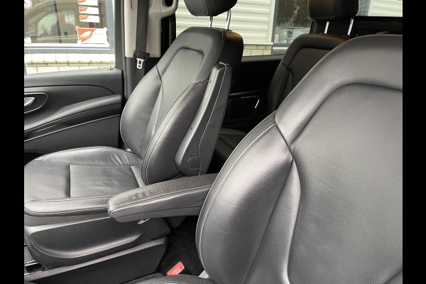 Mercedes-Benz V-Klasse 250d 190pk automaat Lang L2H1 DC 5 persoons Avantgarde / vaste prijs rijklaar € 39.950 marge / lease vanaf € 652 / zwart leer / electrische schuifdeuren / zwart metallic / burmester